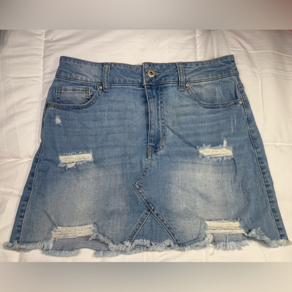 Wax Jean‎ Los Angeles Women’s Distressed Denim Skirt Size Medium